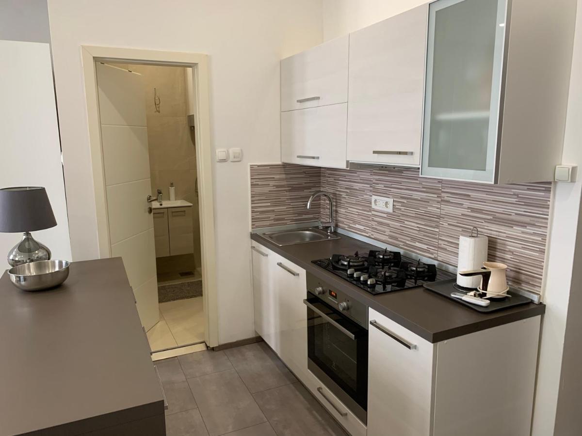Zara City Apartments Exterior photo
