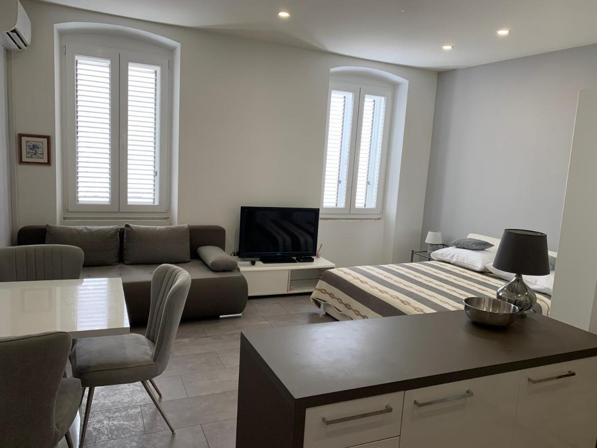 Zara City Apartments Exterior photo