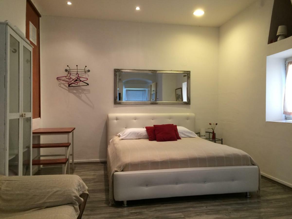 Zara City Apartments Room photo